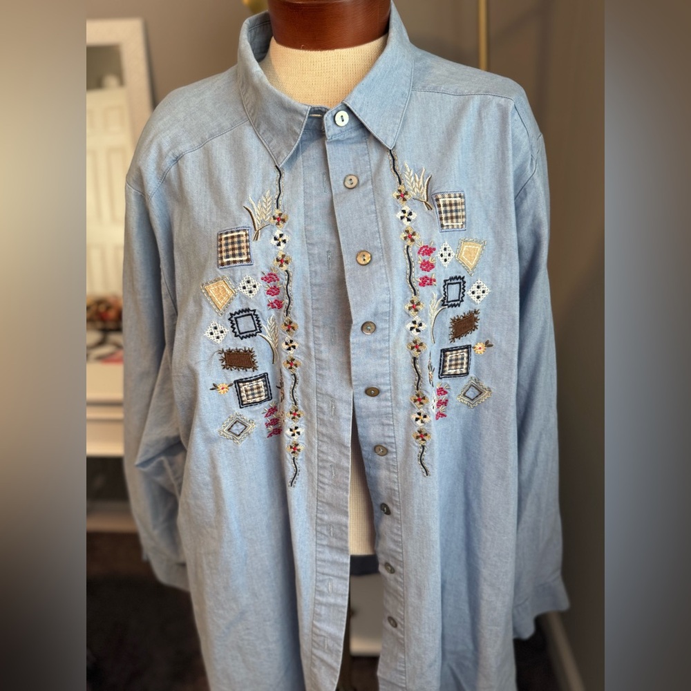 Vintage embroidered button down